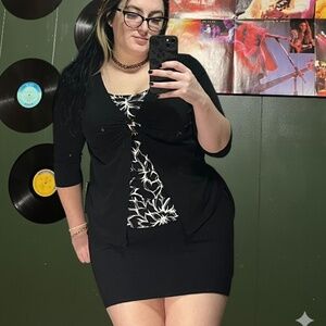 Y2k Black and white blouse